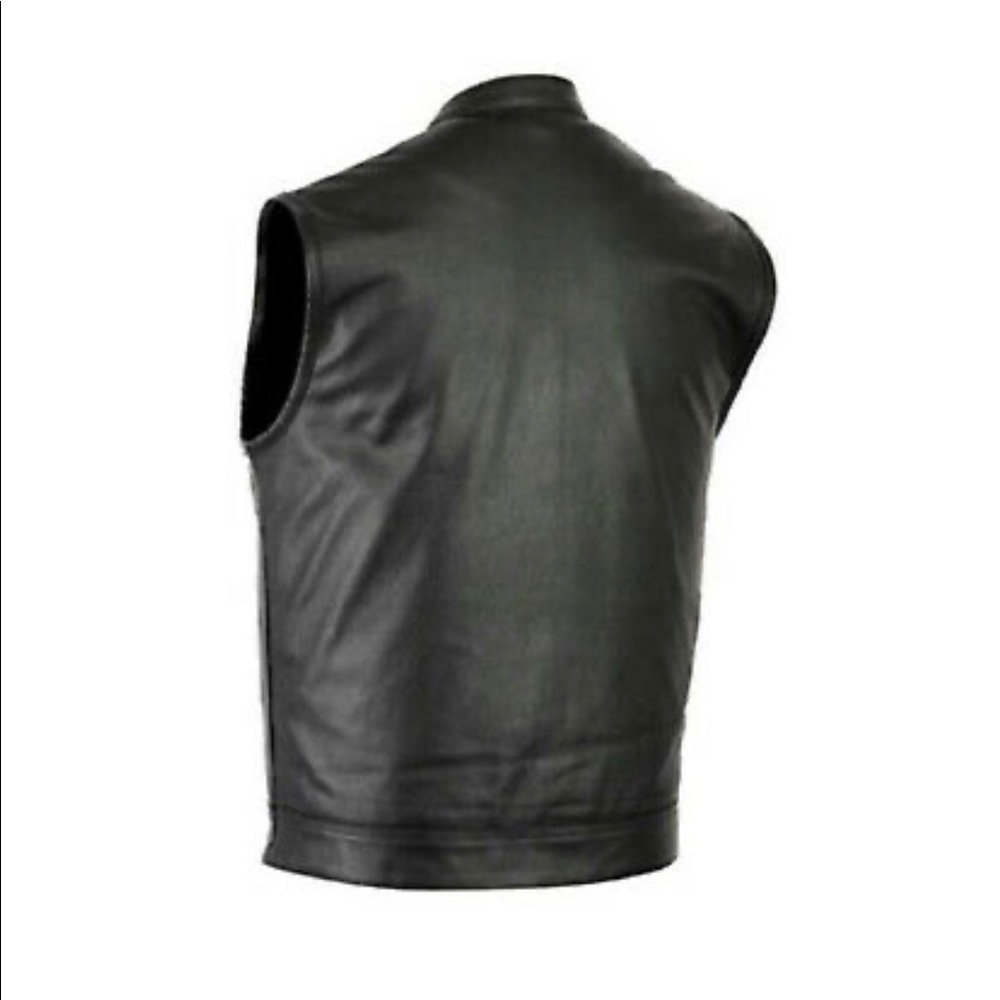 Mens Motorcycle Leather Club Vest Solid Black Concealed Carry Pockets - Picture 2 of 6